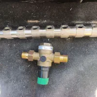 کلکتوربرنجی شیرفشارشکن