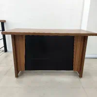 فروش میز کارشناسی دو کشو در حد نو