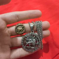 گردنبند و انگشتر