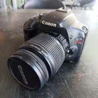 دوربین کنون cannon 550d سالم و تمیز
