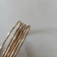 تعداد ۶ عدد  النگو  سایز ۲ در حد نو و خیلی تمیز