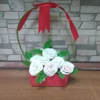 سبدگل خارجی( نو مناسب کادوی روز زن و مادر)