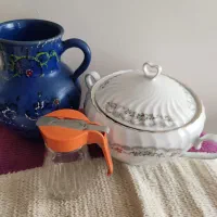 یک سری لوازم اشپزخانه