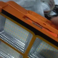 پروژکتور شارژی خورشیدی|تلویزیون و پروژکتور|صباشهر, |دیوار