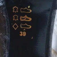 کفش مجلسی زنانه|کیف، کفش، کمربند|اندیشه, اندیشه فاز ۲|دیوار