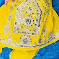 خیاط هستم دوخت  لباس های بلوچی