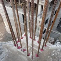 کاشت‌بولت میگرد کرگیری و ترمیم بتن.