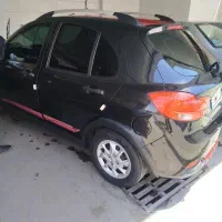 کوییک r پارس خودرویی