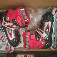 کفش اِسکِیت و  اِسکِیت بُرد