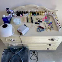 لوازم تخصصی کاشت ناخن و طراحی حرفه ای