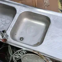 سینک روشویی با شیر