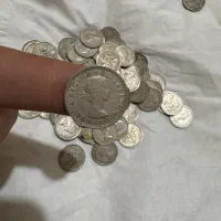 صد عدد یکجا باهم سکه شش پنسی قدیمی|کلکسیون سکه، تمبر، اسکناس|پرند, فاز ۳|دیوار