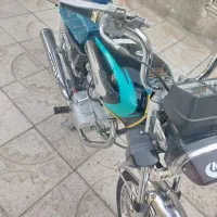 موتور هوندا  125 تلاش|موتورسیکلت|اسلام‌‌آباد غرب, |دیوار