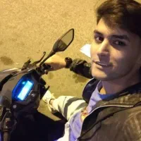 خـدمات نظـافت مـنزل و راه پله آقـام ساعتی حـرفه ای