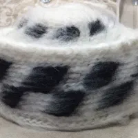 کلاه اربابی جوراب و پاپوش سنتی پشمی