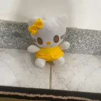 تعدادی عروسک|اسباب‌بازی بچه|رشت, آب آسیاب|دیوار