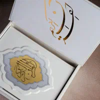 قرآن نفیس وزیری هم گلاسه.هم عطری(کد۱۱۸)فخررازی|کتاب و مجله مذهبی|تهران, بهارستان|دیوار