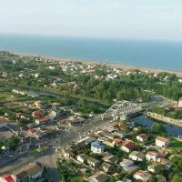 42-متر-مغاز-تجاری-مسکونی-با-سند