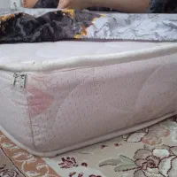 تشک تخت خواب بسیار راحت