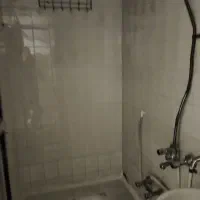 اجاره دربست مسکونی کارگاهی//۸۰متری// بر اصلی بومهن|اجارهٔ خانه و ویلا|بومهن, |دیوار