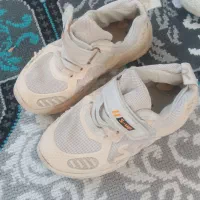 تعدادی کفش بچگانه دخترونه|کفش و لباس بچه|لوندویل, |دیوار