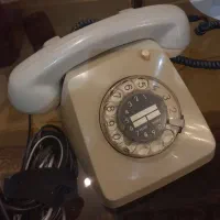 تلفن نوستالژی قدیمی