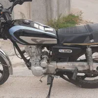 فروش موتور سیکلت  مدل ۱۴۰۰ مدارک تکمیل