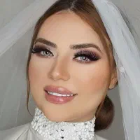 شنیون رایگان به همراه میکاپ اقتصادی