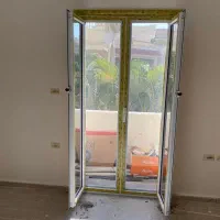 درب و پنجره نازلترین قیمت|خدمات پیشه و مهارت|رشت, گیل|دیوار