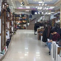 استخدام فروشنده،صندقدار ،ادمین و حسابداری چرم ماد|استخدام خدمات فروشگاه و رستوران|ارومیه, |دیوار