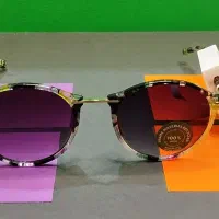 تعدادی عینک نو به قیمت خرید به فروش میرسد|زیورآلات و اکسسوری|پرند, فاز ۵|دیوار