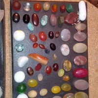 نگین وسنگ راف