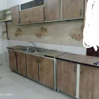 کابینت فلزی با درب چوبی و سینک دوقلو