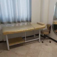 فروش تخت تتو و ماساژ ، سرشور  و ترولی ، استند لاک|آرایشگاه و سالن‌های زیبایی|تهران, فردوس|دیوار