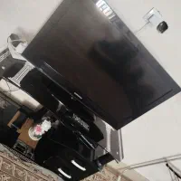 تلویزیون سامسونگ اصلی ۳۲ با زیر تلویزیون|تلویزیون و پروژکتور|خرم‌آباد, |دیوار