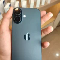 آیفون ۱۶مشکی باطری ۹۷ با ۱۰ ماه گارانتی