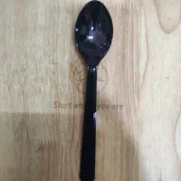 یک کارتن قاشق یکبارمصرف پلی پوپلین