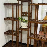 استند گل چوبی