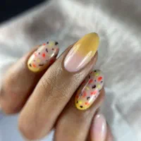 مدل کاشت ناخن و تتو برای پیج کاری‌
