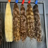 خریدار مو های بلند