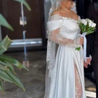 اجاره لباس عقد