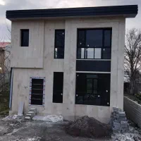 نصاب درب و پنجره آلومینیومی و پارتیشن
