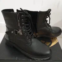 نیم بوت خارجی