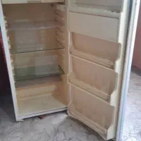 یخچال قدیمی