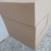 کارتن مادر و جعبه