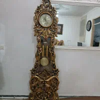 ساعت ایستاده در حدنو بسیار شیک