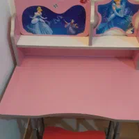 میز تحریر  در حد نو|میز تحریر و کامپیوتر|بروجرد, |دیوار