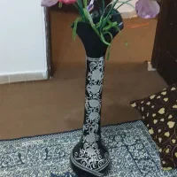 گل و گلدان
