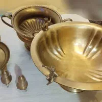 ظروف برنجی خارجی|کلکسیون اشیاء عتیقه|رشت, جهاد|دیوار