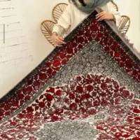 استخدام فروشنده خانم جهت فروشگاه فرش
